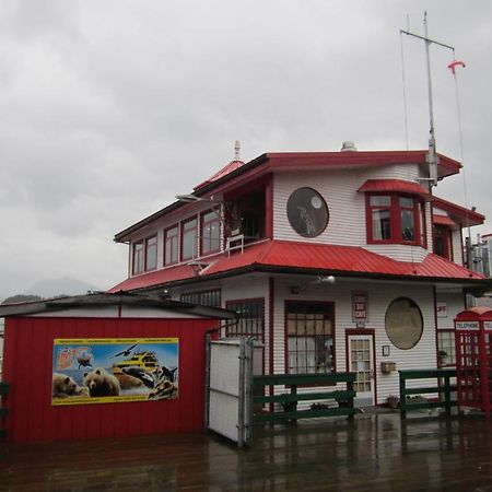 Eagle Bluff Lighthouse Bed & Breakfast Prince Rupert Exterior photo