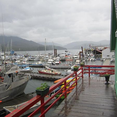 Eagle Bluff Lighthouse Bed & Breakfast Prince Rupert Exterior photo