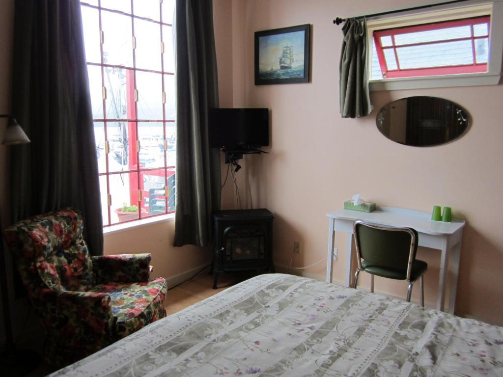 Eagle Bluff Lighthouse Bed & Breakfast Prince Rupert Room photo