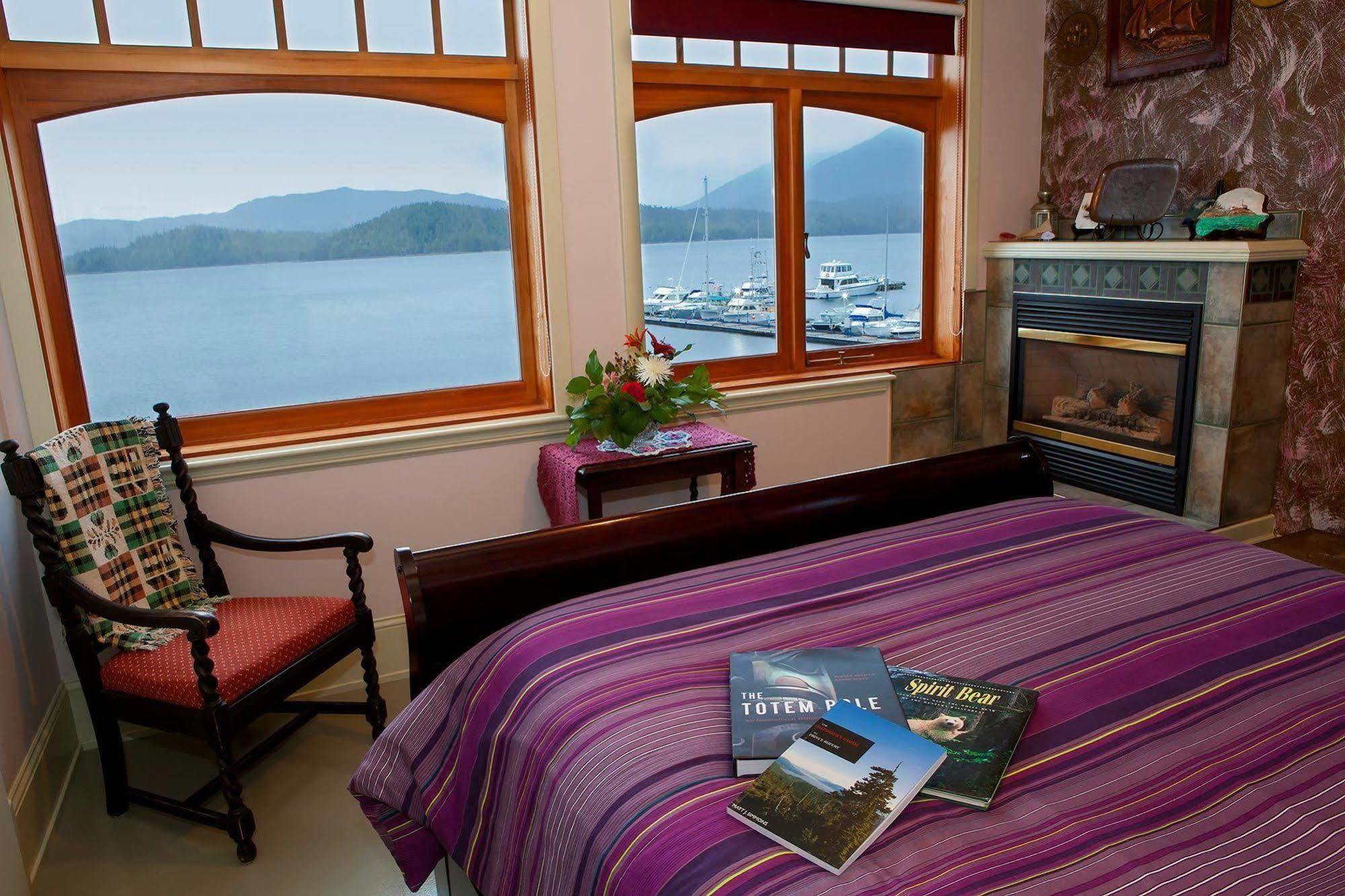 Eagle Bluff Lighthouse Bed & Breakfast Prince Rupert Exterior photo